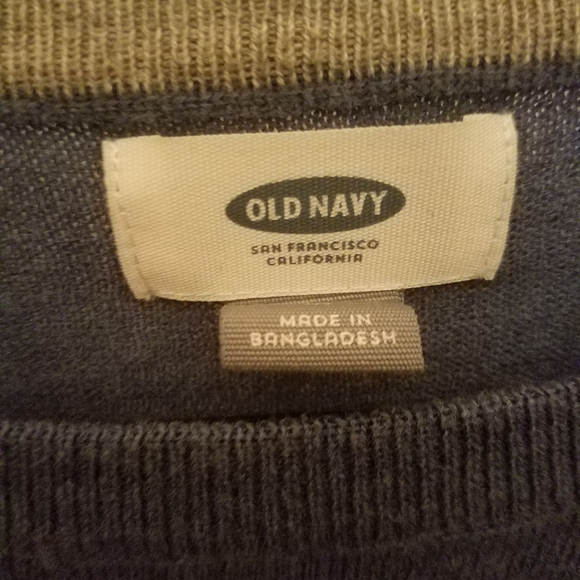 Old Navy Sweater Men's - Picture 2 of 4